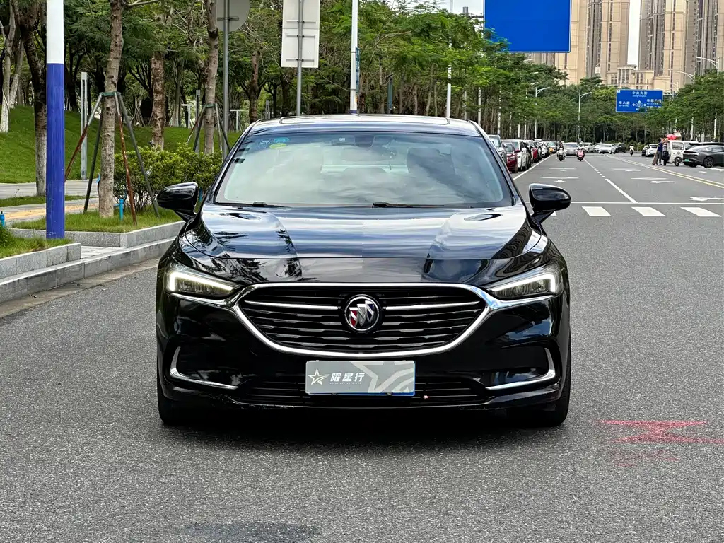 BUICK LACROSSE 2019