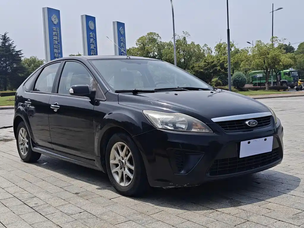FORD FOCUS 2011