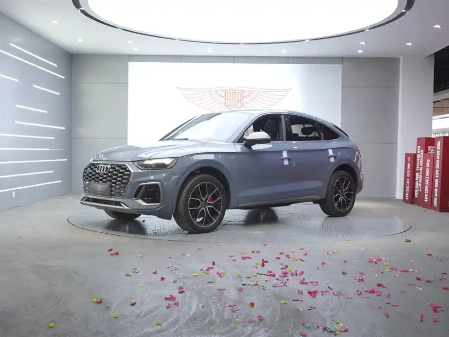 AUDI Q5L SPORTBACK 2022