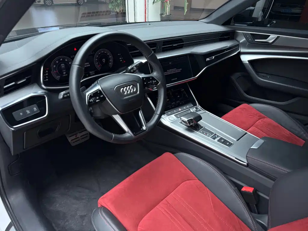 AUDI A6L 2021
