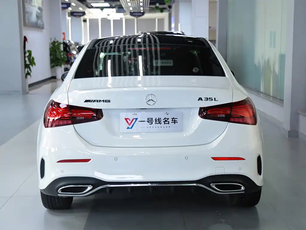 MERCEDES BENZ A-CLASS 2024