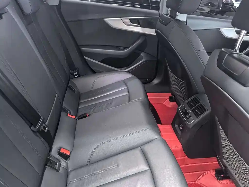 AUDI A5 2021