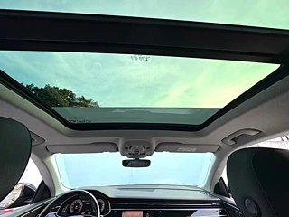 AUDI Q8  2021 YEAR 45 TFSI LUXURY  ELEGANT TYPE 2021