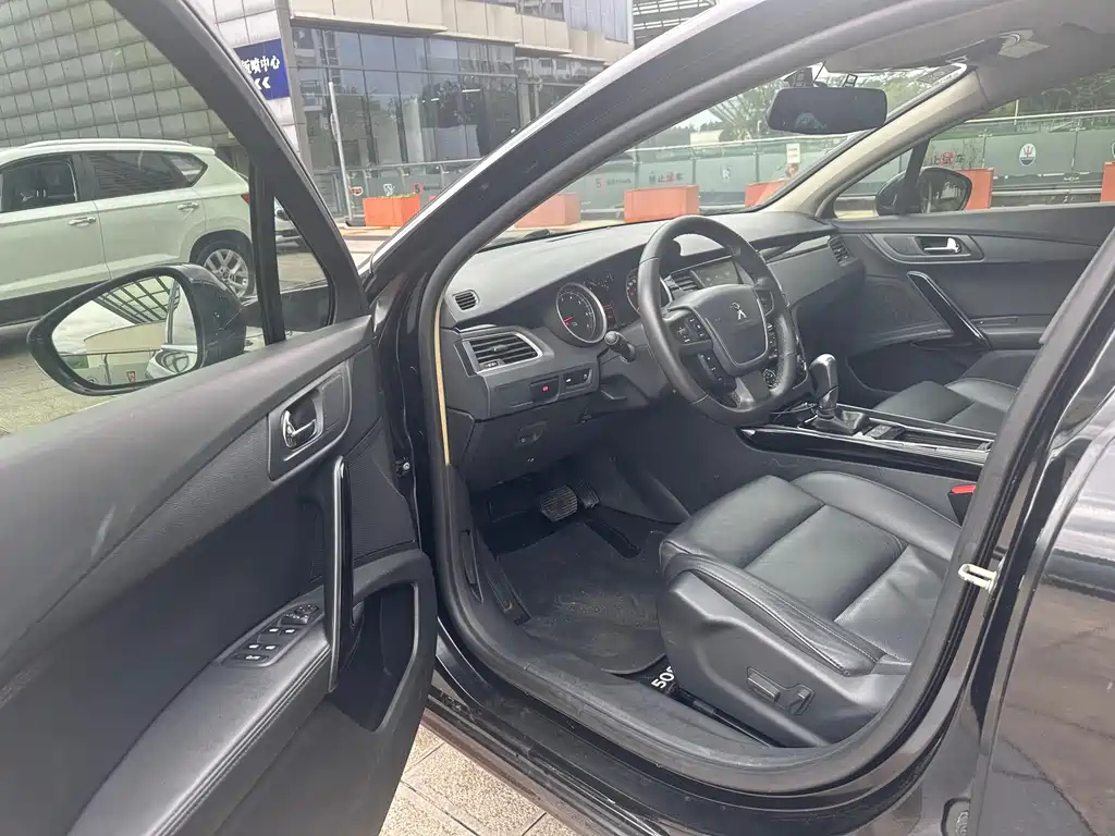 PEUGEOT 508 2015