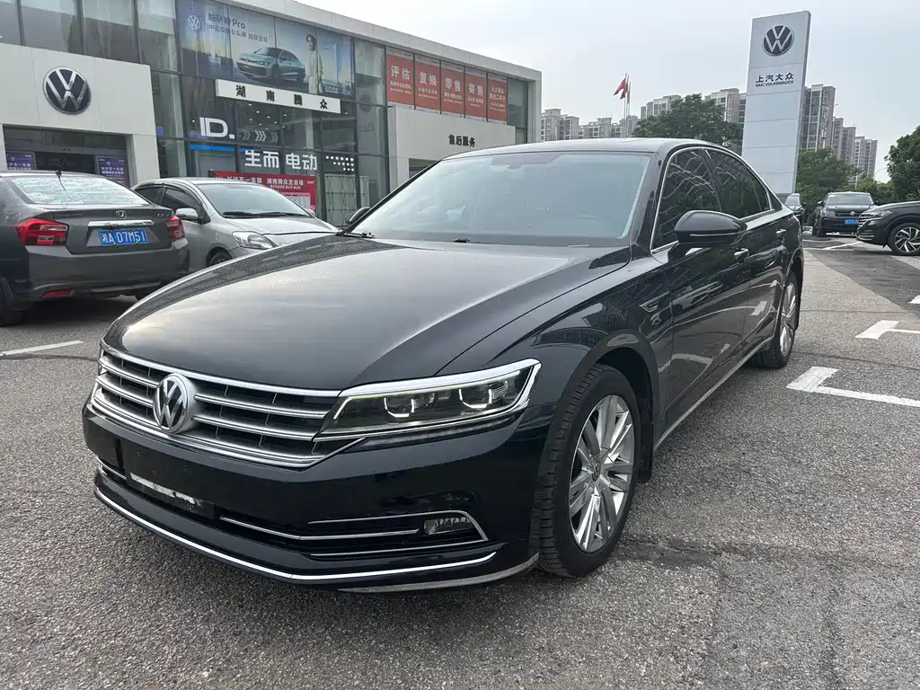 VOLKSWAGEN PHIDEON 2018