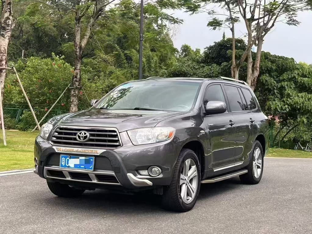 TOYOTA HIGHLANDER 2011