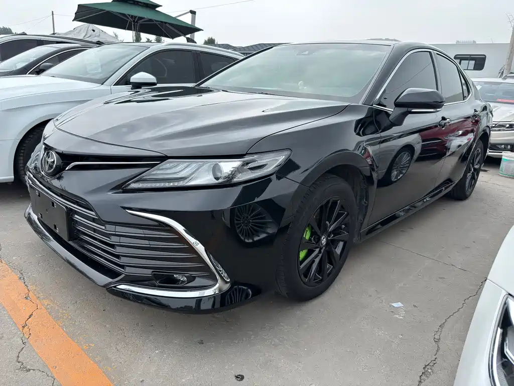 TOYOTA CAMRY 2021