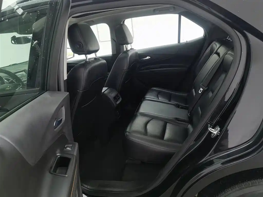 CHEVROLET EXPLORER 2018