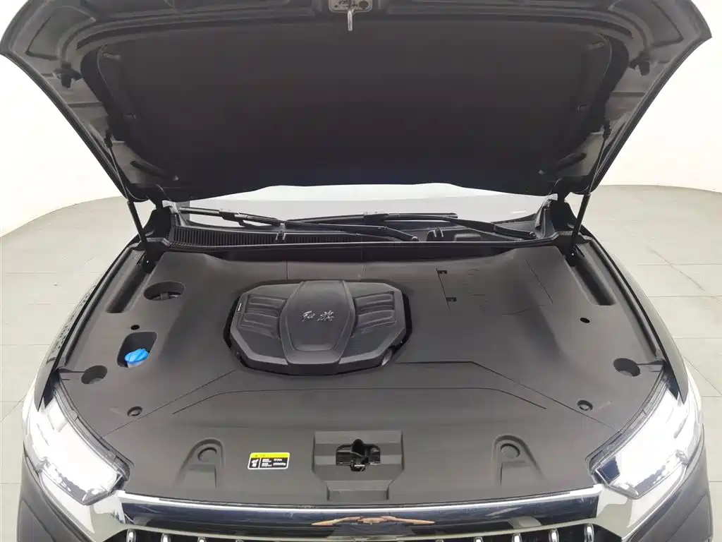 HONGQI HS5 2022