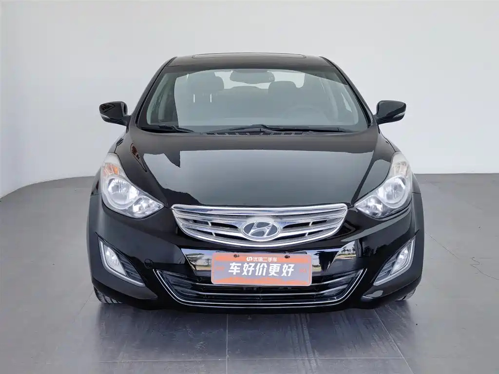HYUNDAI ELANTRA 2013