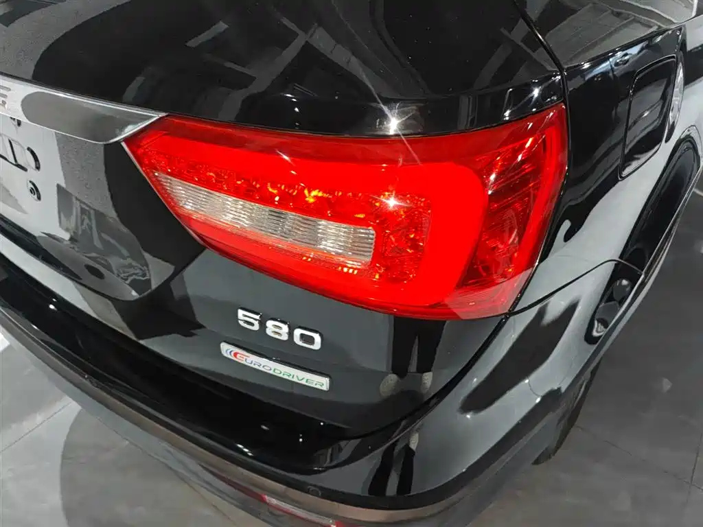 DONGFENG SCENERY 580 2018