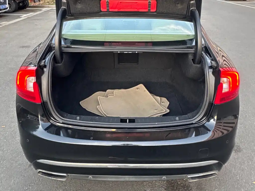 VOLVO S60 2014
