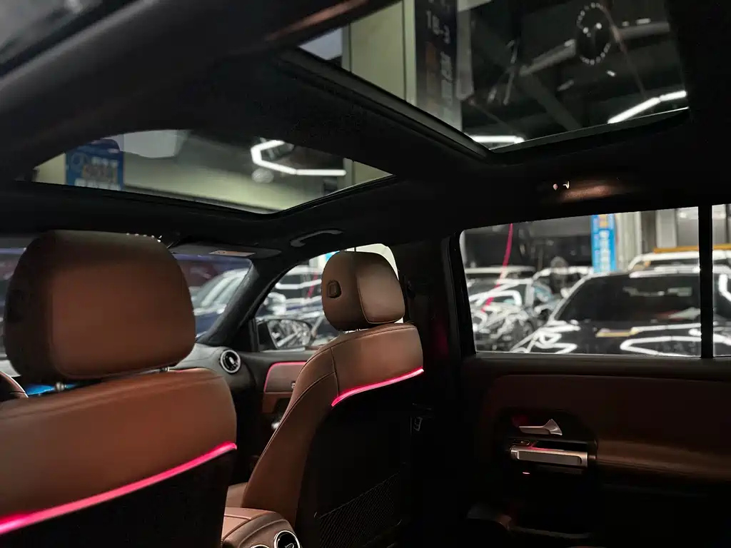 MERCEDES BENZ GLB 2022