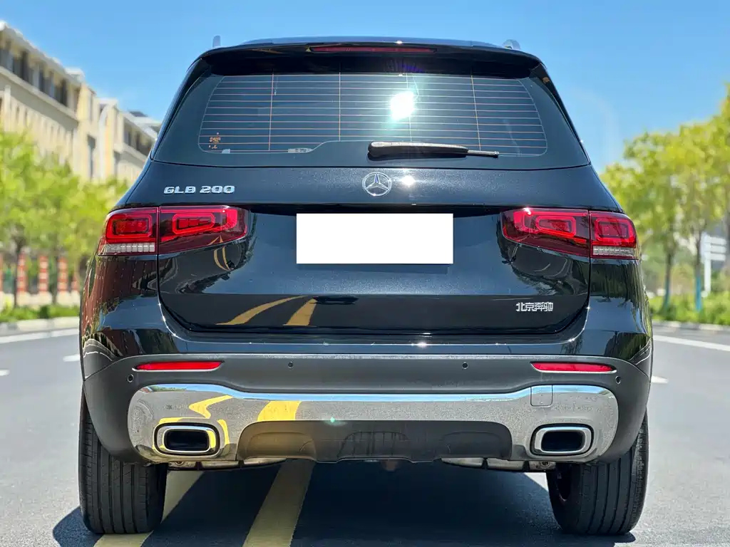 MERCEDES BENZ GLB 2021