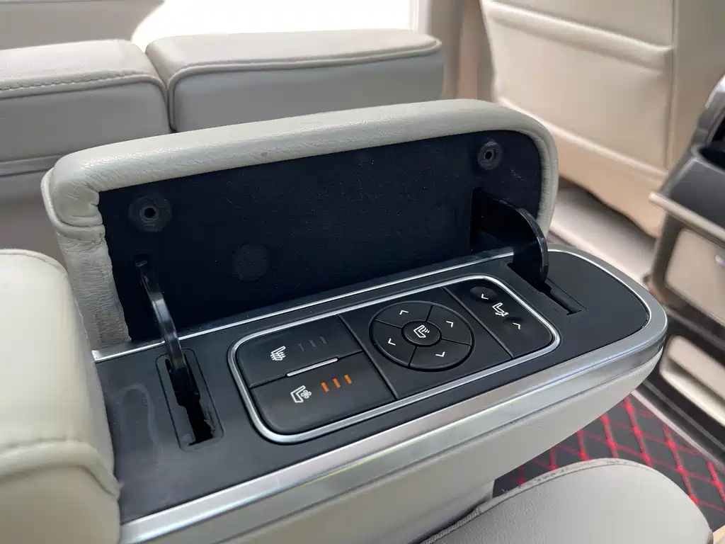 TRUMPCHI M8 2018
