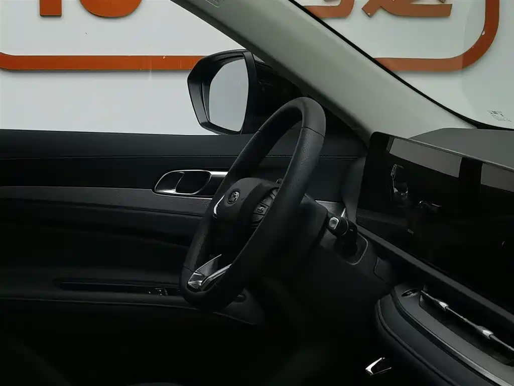FORD EQUATOR SPORT 2025