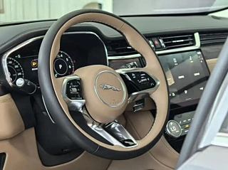 JAGUAR F-PACE  2023 YEAR P250 HSE 2023
