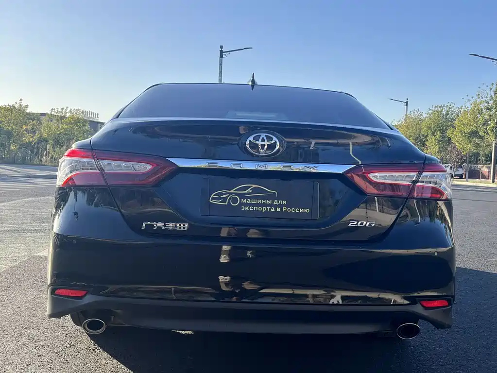 TOYOTA CAMRY 2021