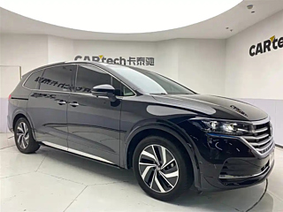 VOLKSWAGEN VILORAN 2024