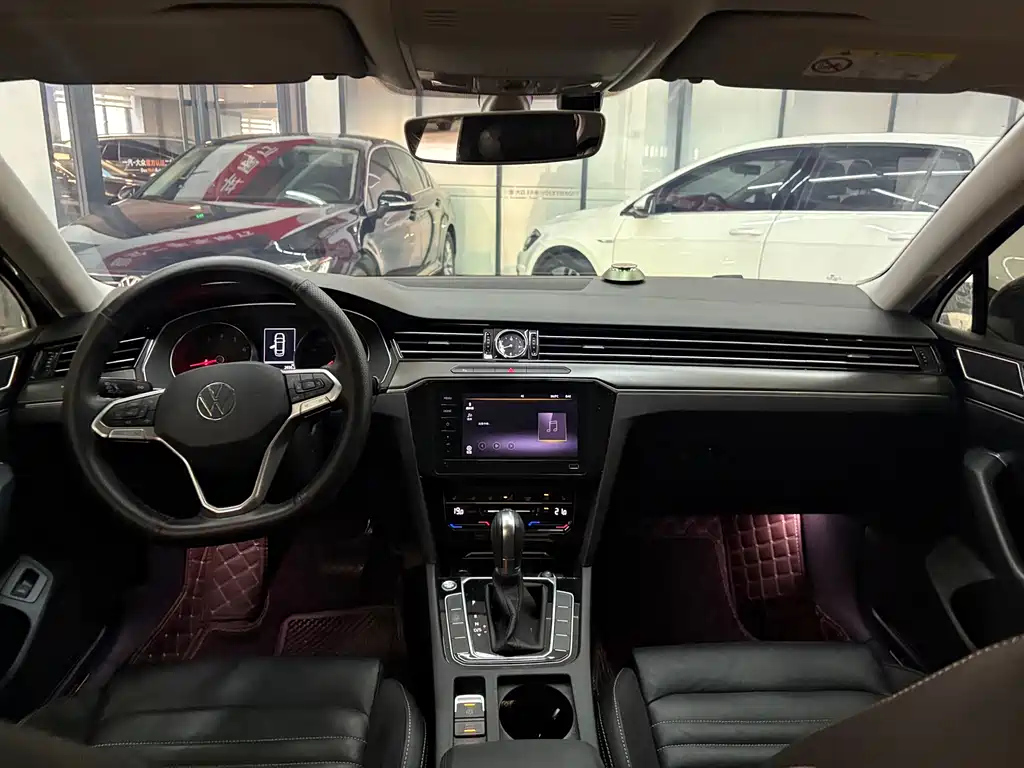 VOLKSWAGEN MAGOTAN 2021
