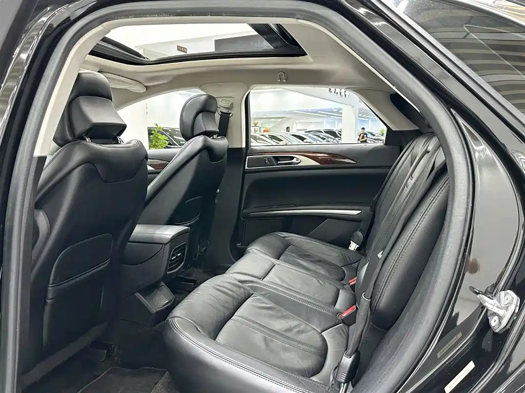LINCOLN MKZ 2015