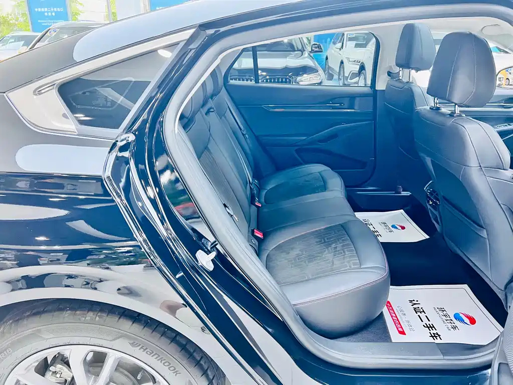 FORD MONDEO 2023