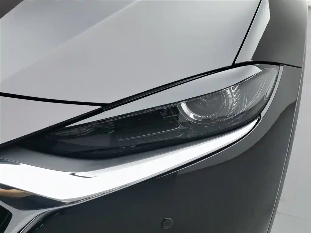 MAZDA CX-4 2021