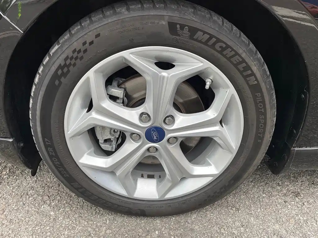 FORD MONDEO - WINNER 2012