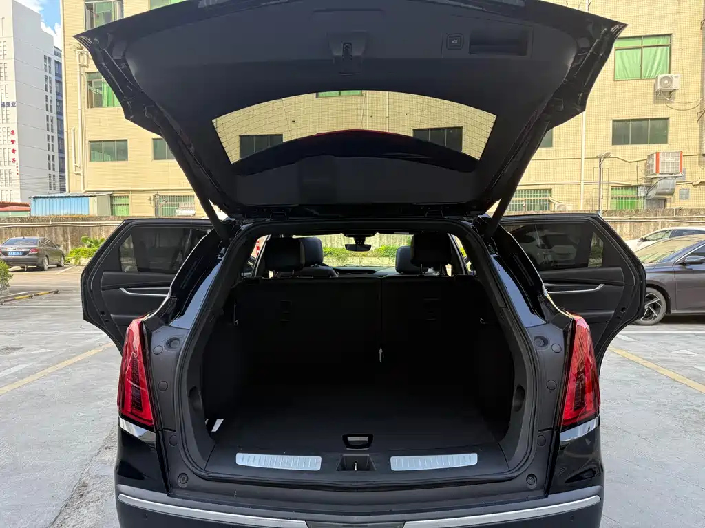 CADILLAC XT5 2020
