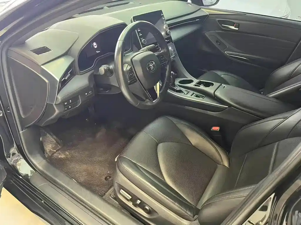 TOYOTA AVALON 2019