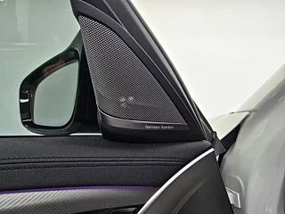 BMW M5 2018 YEAR M5 2018