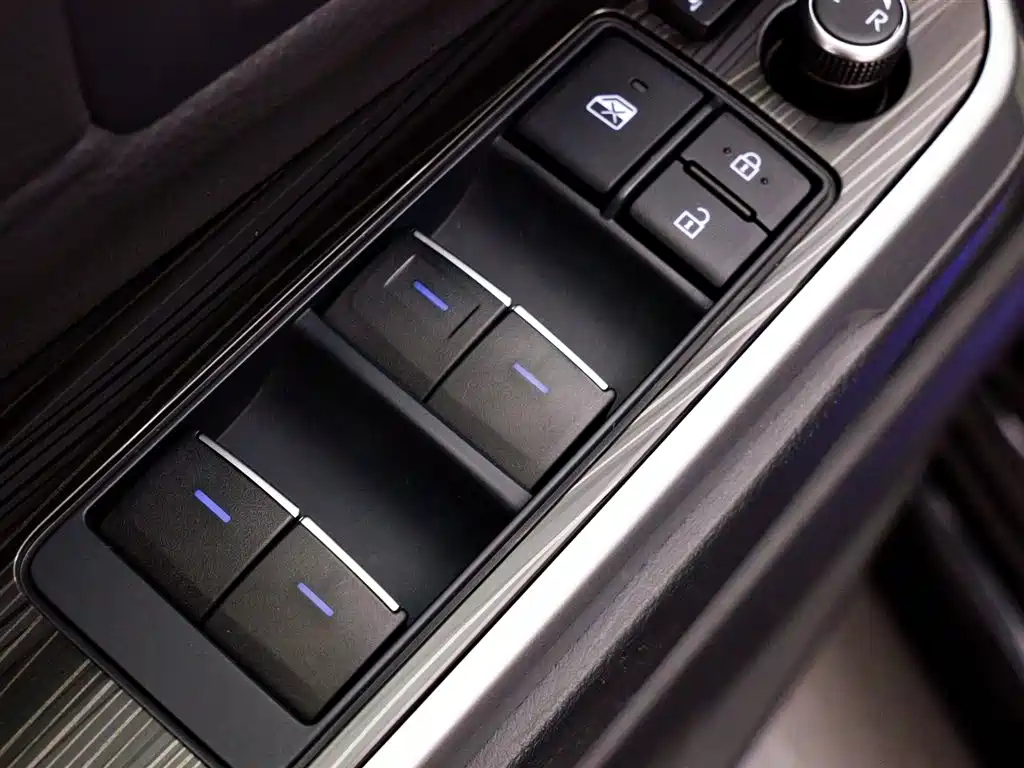 TOYOTA SIENNA SIENNA 2023