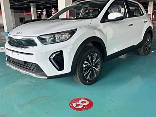 Заказать KIA VENUE