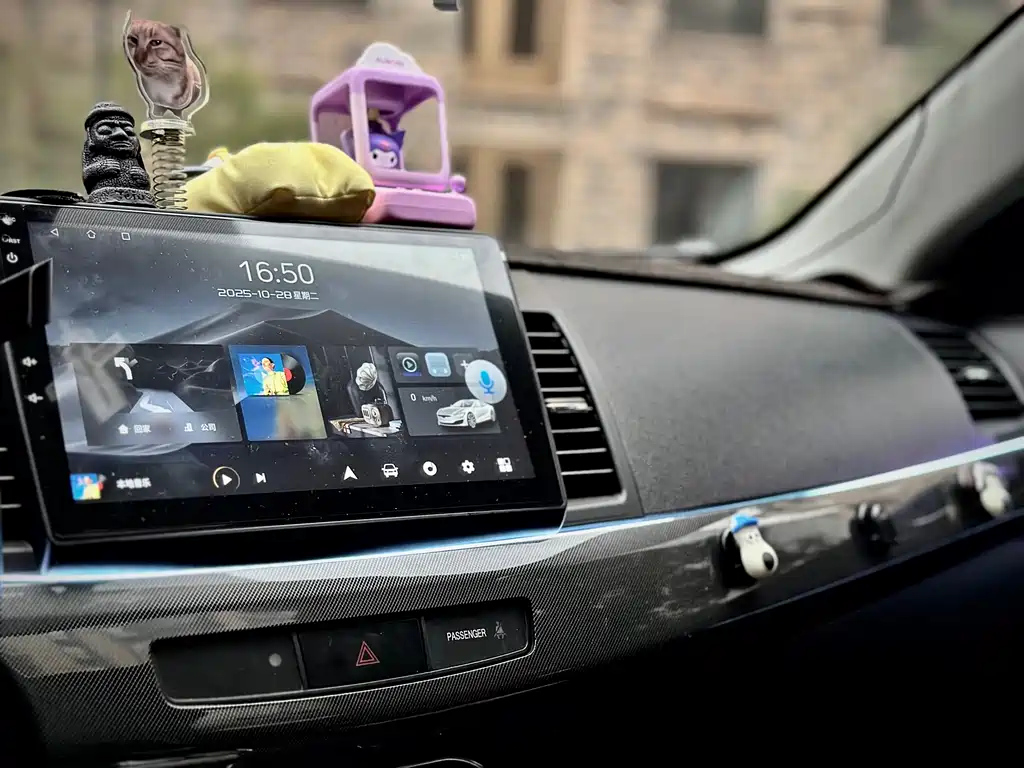 MITSUBISHI LANCER EX 2012