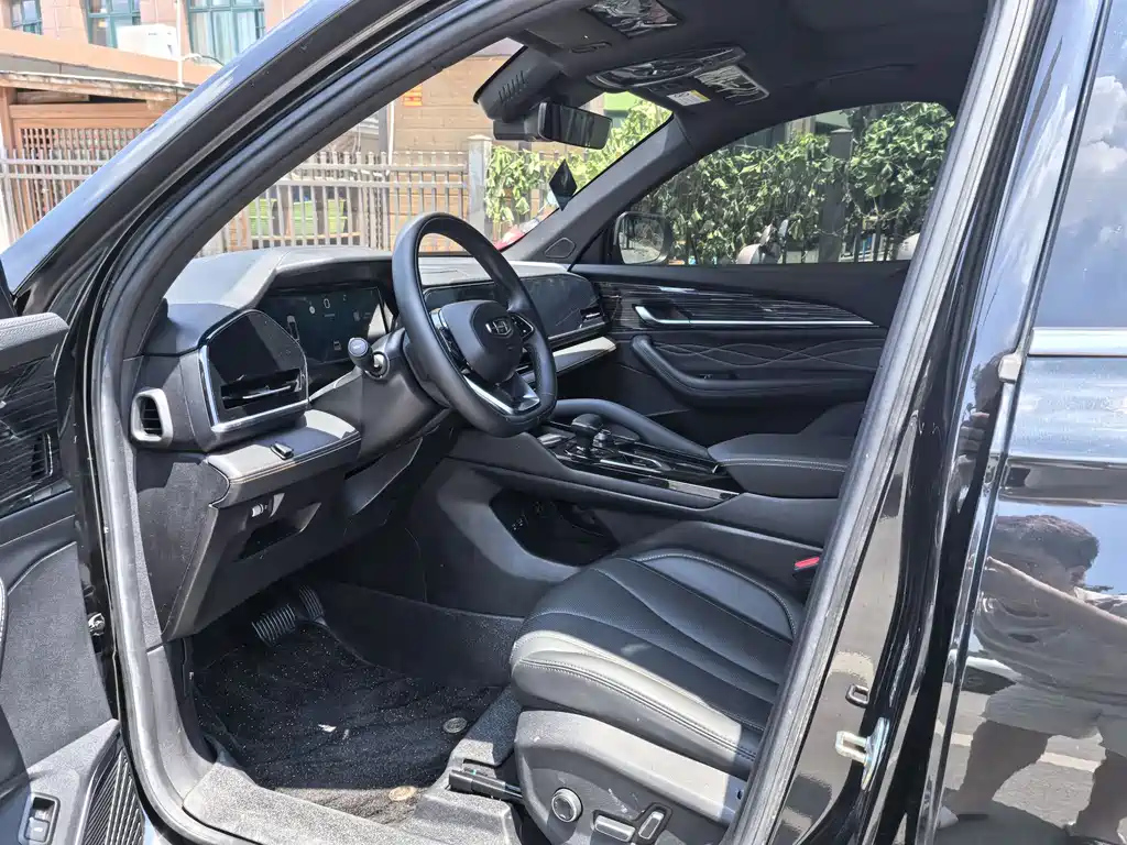 GEELY AUTO MONJARO 2021