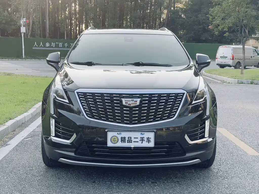 CADILLAC XT5 2021