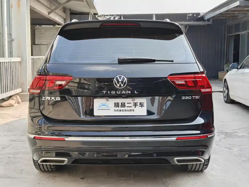 VOLKSWAGEN TIGUAN L 2021