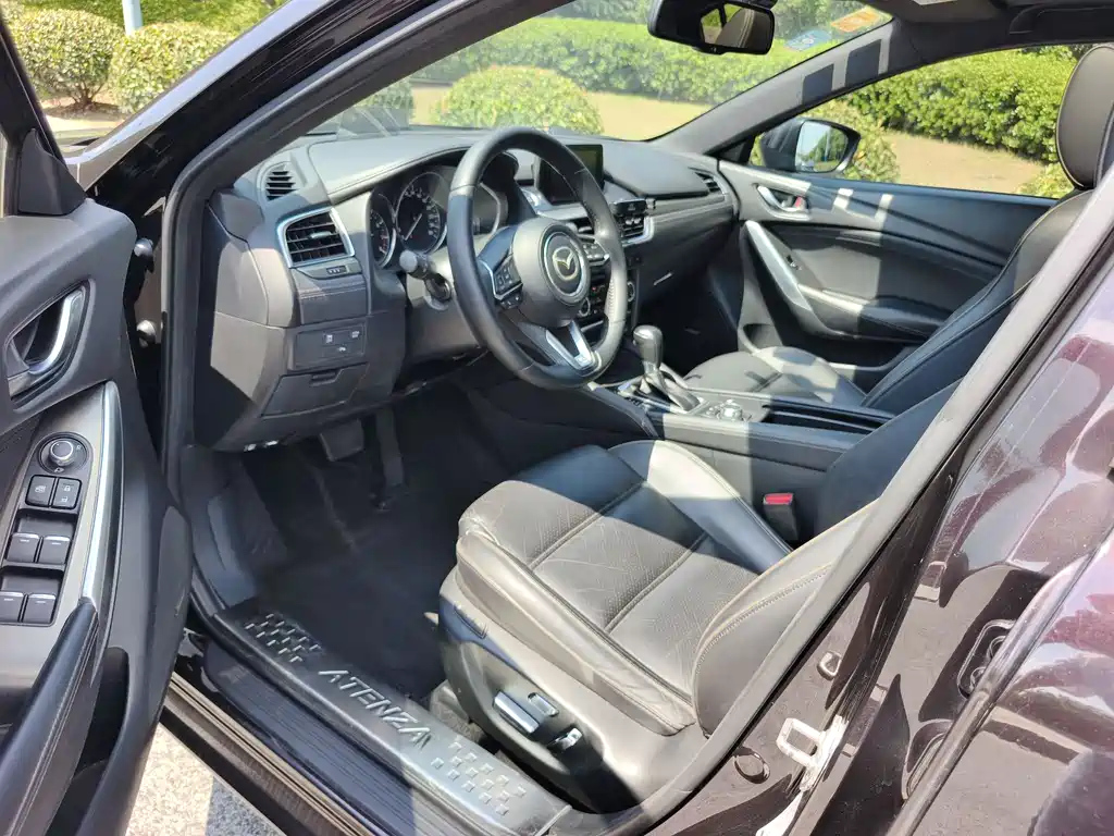 MAZDA ATENZA 2018