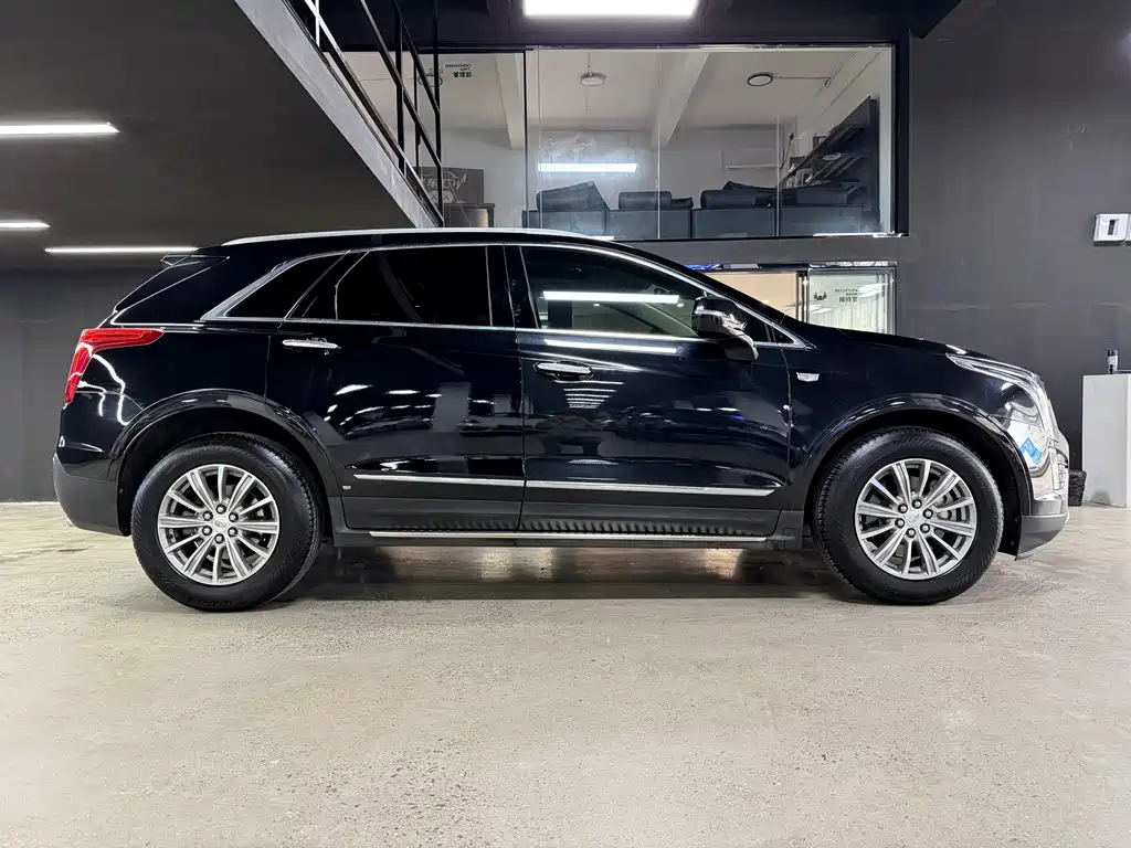CADILLAC XT5 2016