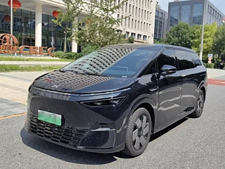 XPENG MOTORS X9  2024 YEAR 610 RANGE PRO 2024