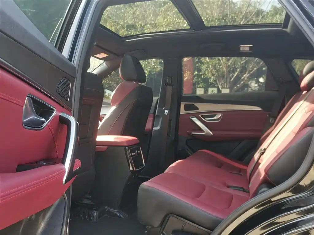 JETOUR X70 PLUS 2023