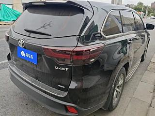 TOYOTA HIGHLANDER 2020