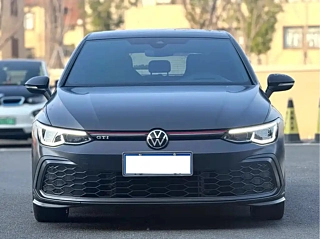 VOLKSWAGEN GOLF GTI 2023