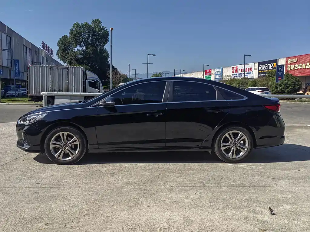 HYUNDAI SONATA 2019