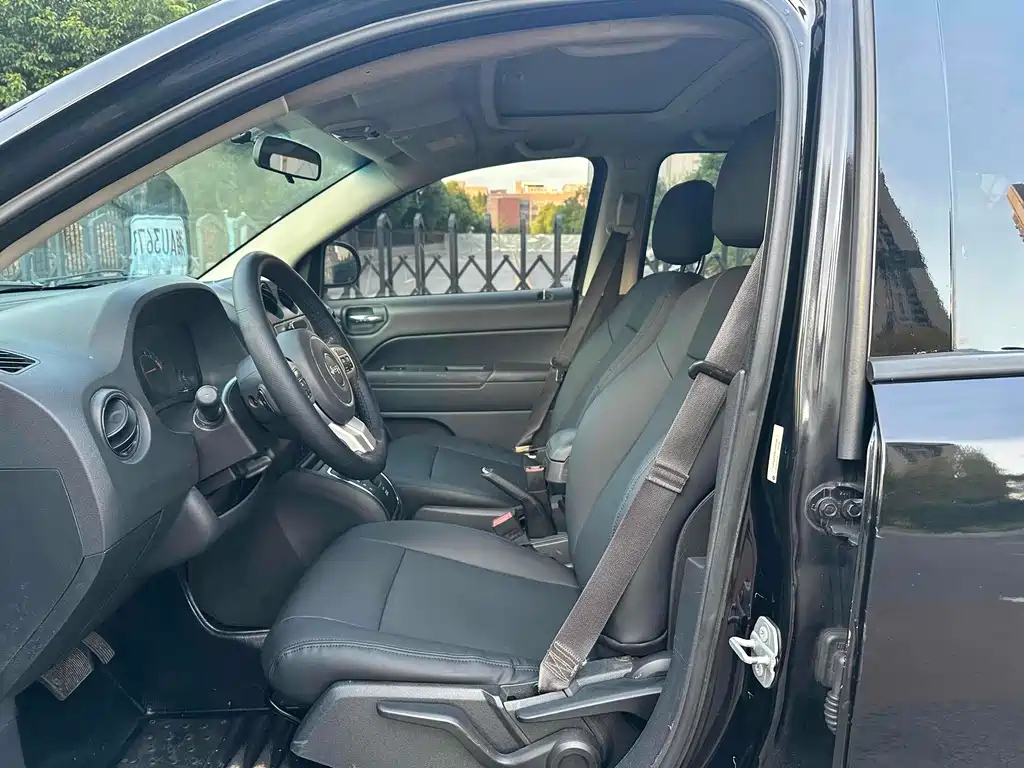 JEEP COMPASS IMPORT 2015