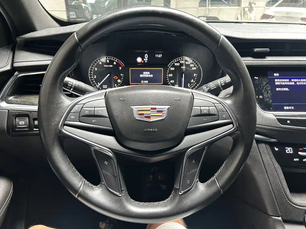 CADILLAC XT5 2020