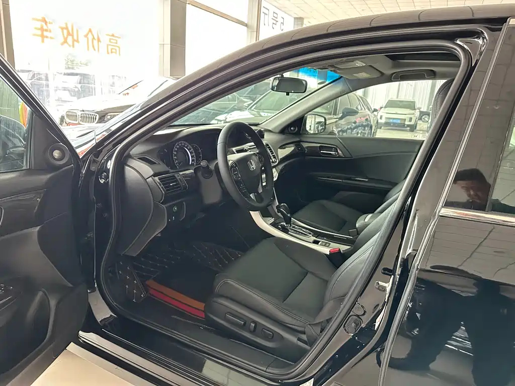 HONDA ACCORD 2013