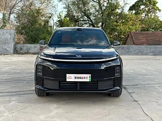 LI AUTO L6 2025