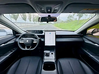 CHANGAN EADO 2025 YEAR BLUE WHALE 1.5T EDITION 2025