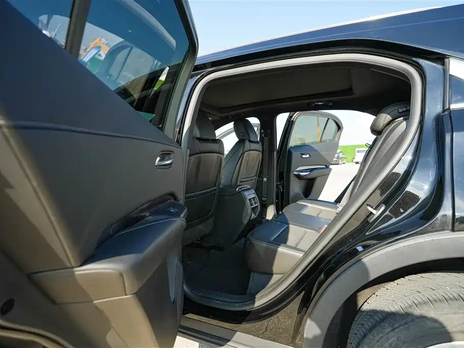 CADILLAC XT4 2019